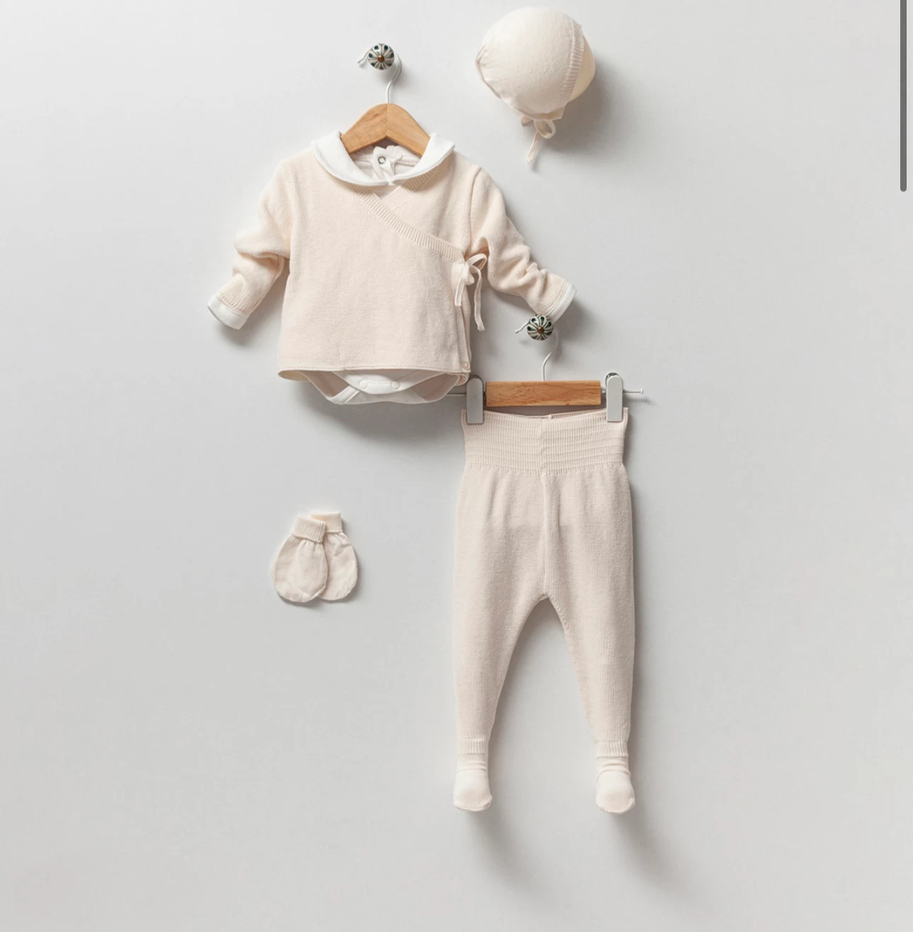 Baby girl hospital set