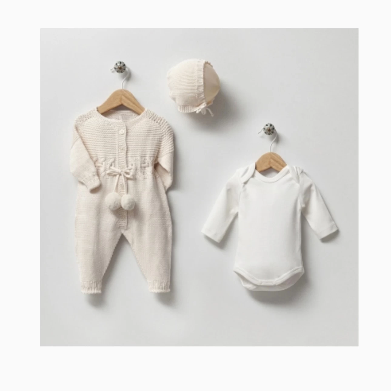 Beige 3 pieces hospital set