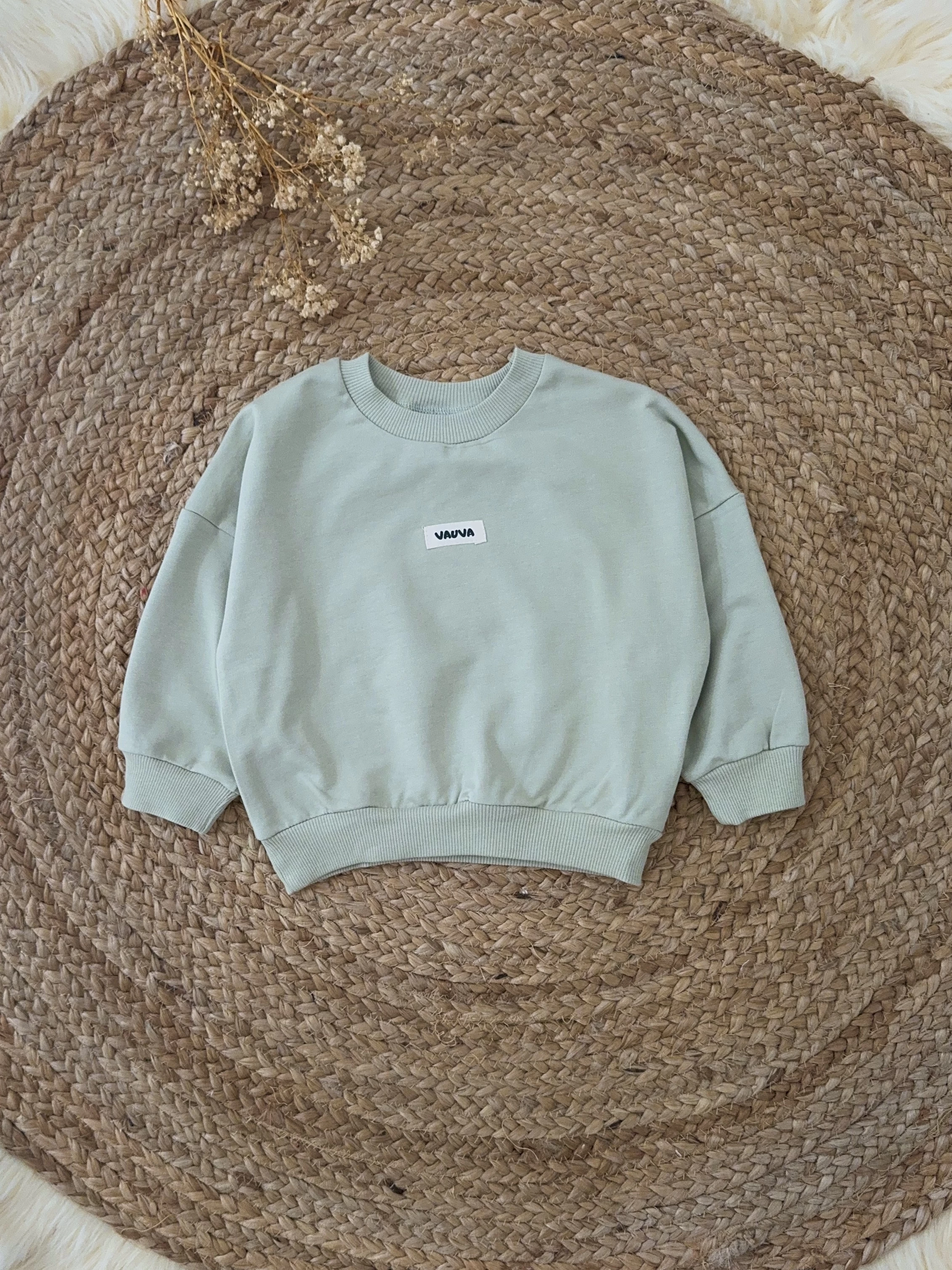 Vauva green shirt