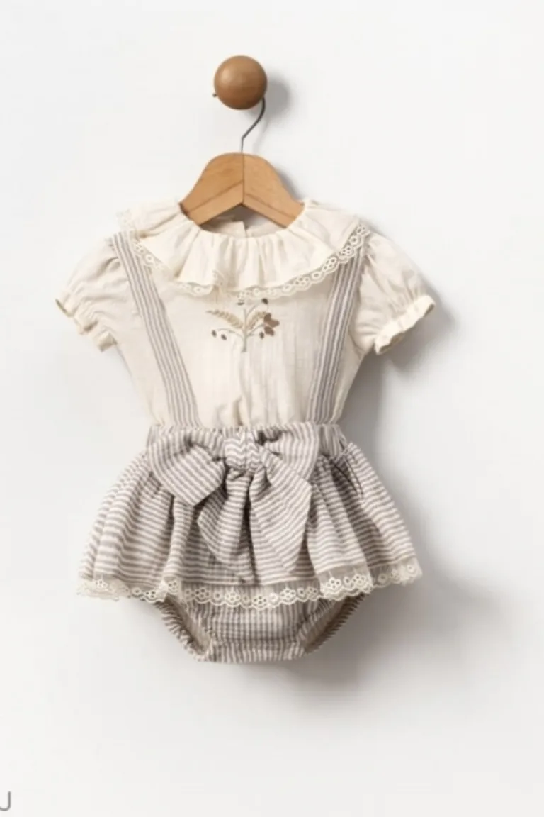 Classic romper