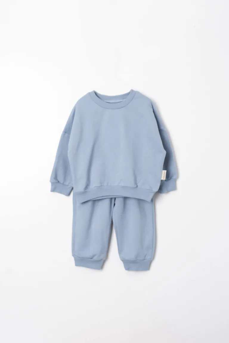 Adam’s blue set