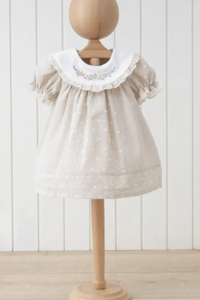 Rema’s dress