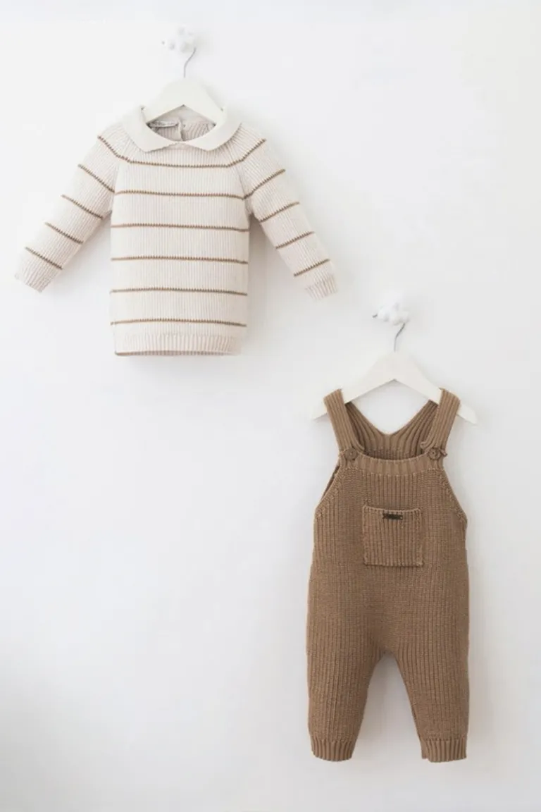 Brown knitted overall