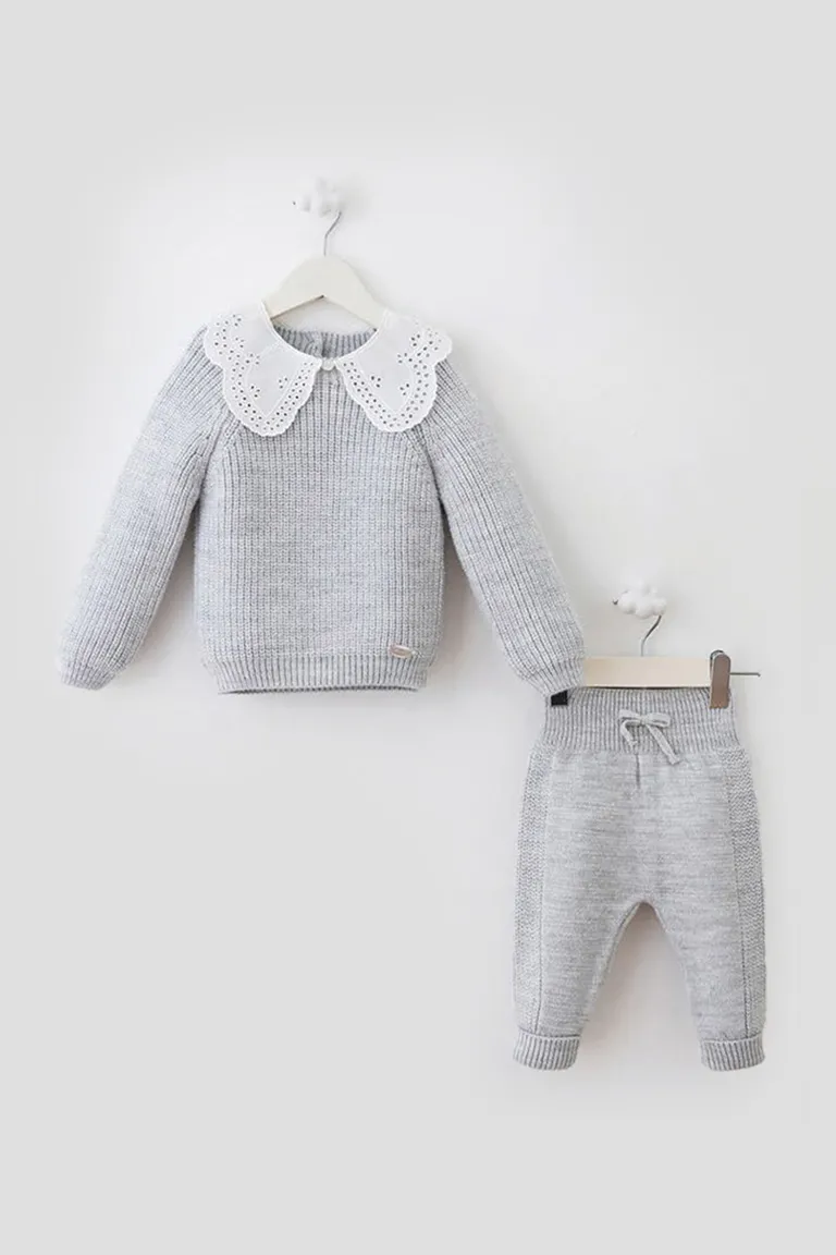 Elen’s knitted set