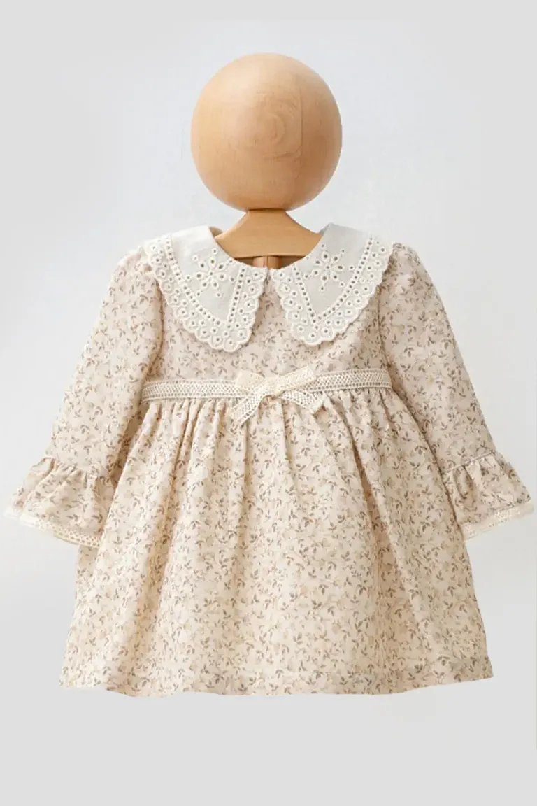 Sandra’s dress