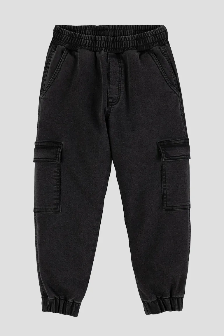 Pocket black jeans