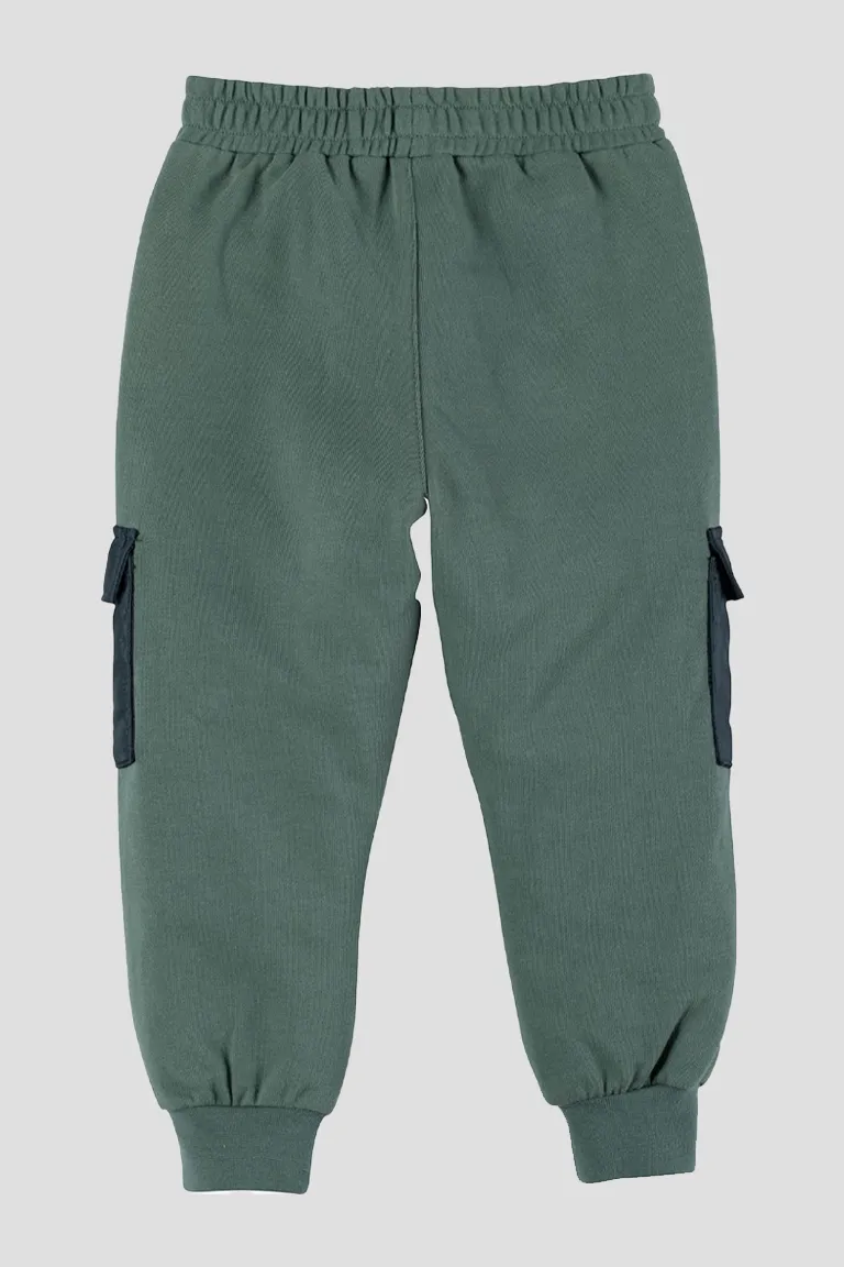 Pocket green pants