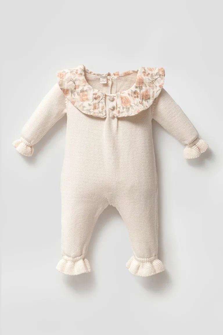 Off white knitted overall