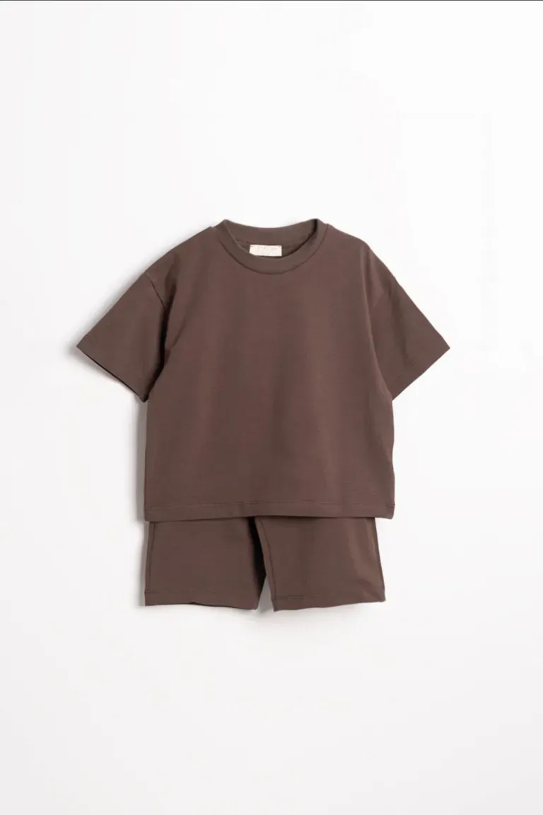 Adam’s dark brown set