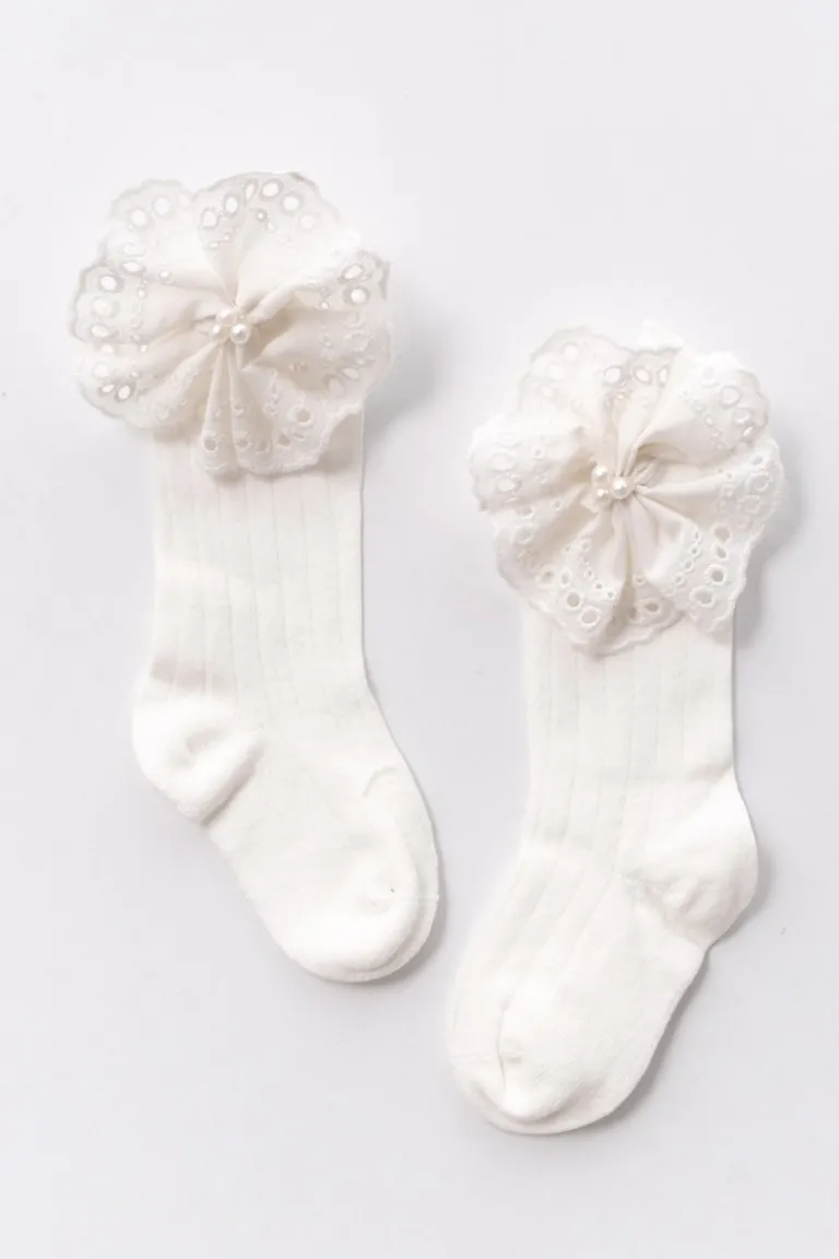 Lace socks with pearl