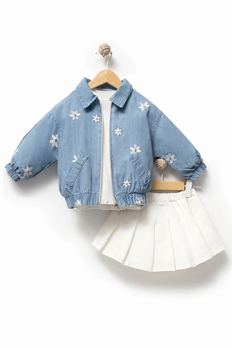 Flowery jacket with a skirt